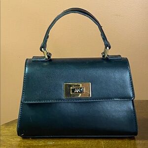 2/20 Appreciation Gift, Live Show Giveaway